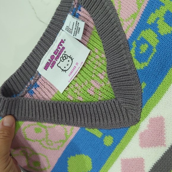 NWT Sanrio Hello Kitty & Friends Keroppi Crop Sweater Vest, Size Small - Picture 5 of 7